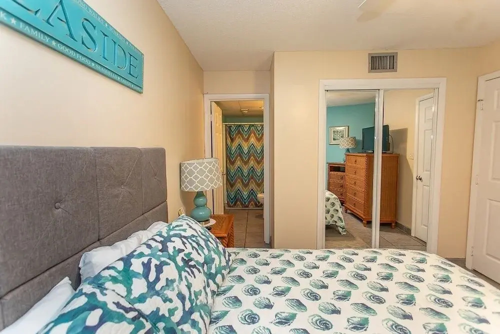Royal Garden Resort 212 1 Bedroom Condo by Redawning