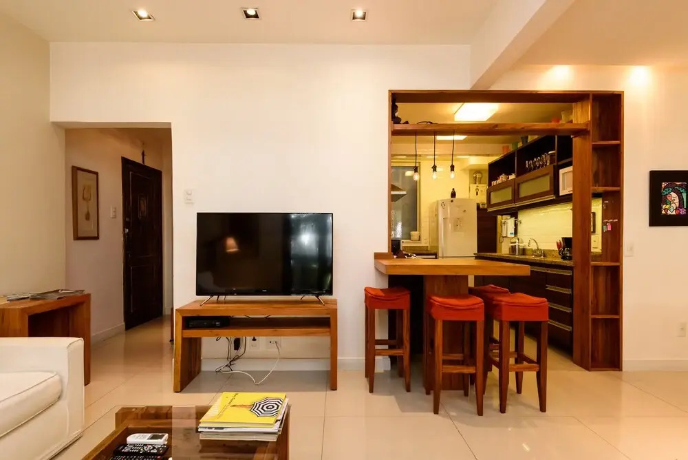 Pet Friendly Apartment 2 Bedroom 200m From Leblon Beach Cavirio Gsm102