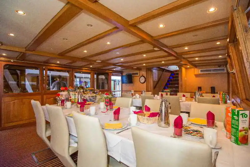 Cruise From Dubrovnik On M/Y Dalvin