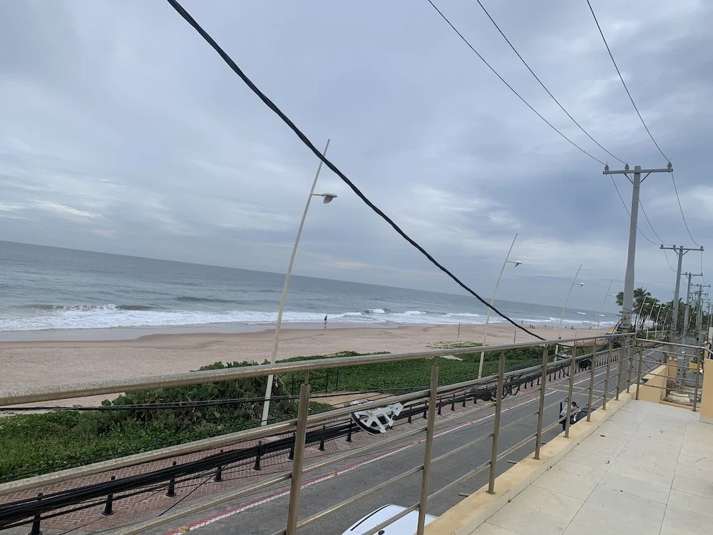VIRASSOL Praia Hotel
