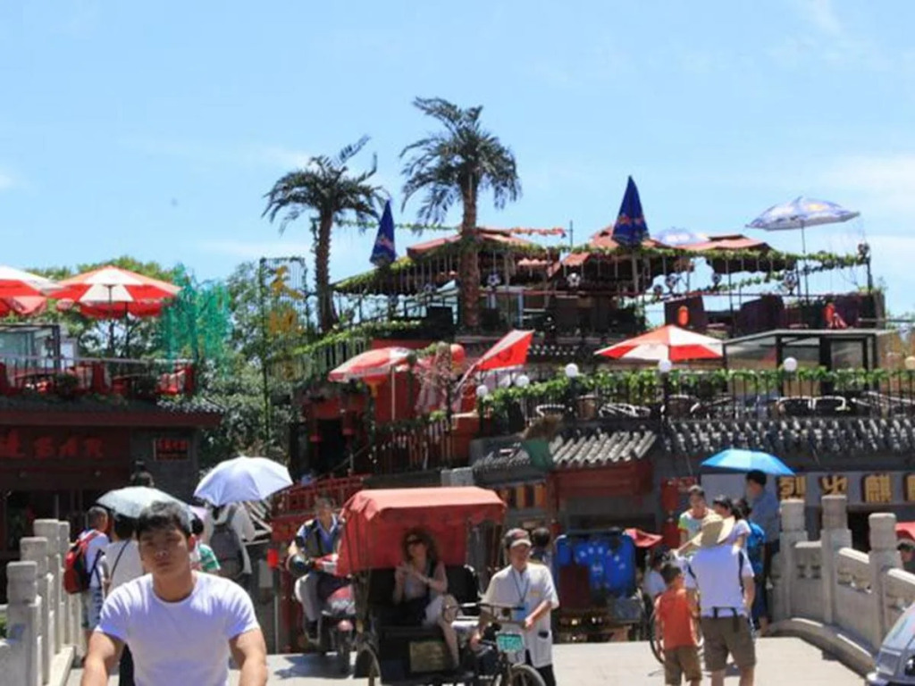 Hutong Inn