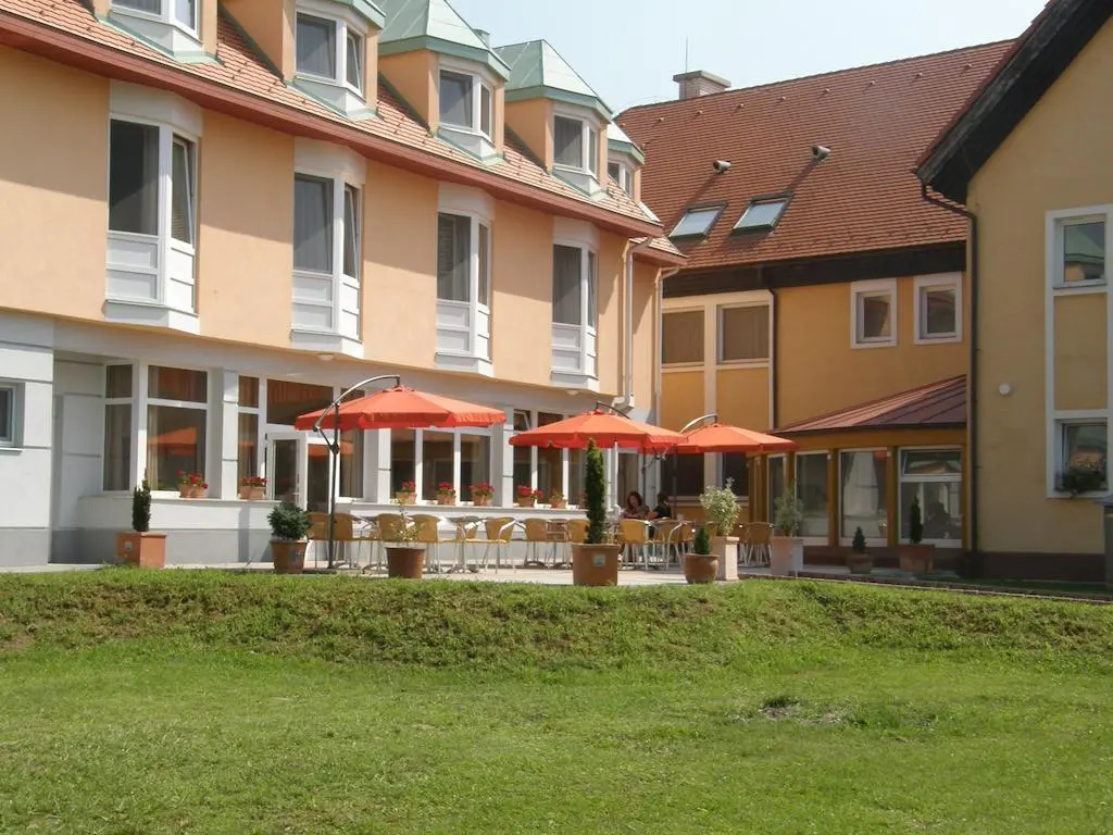 Aqua Hotel Termál