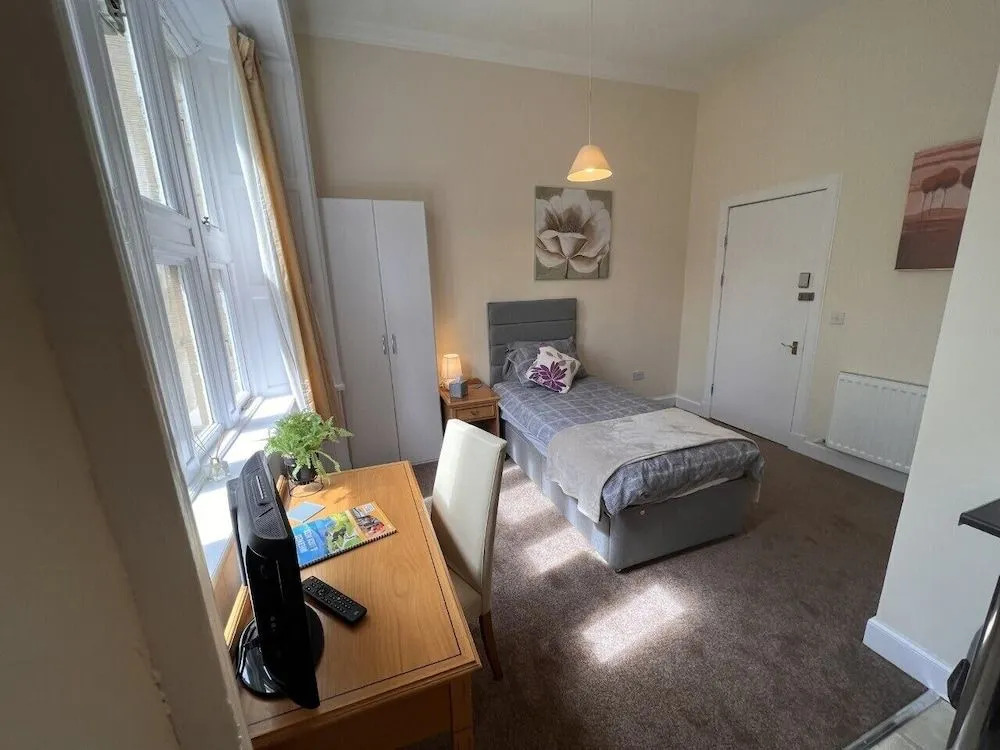 Rossal House Apartments