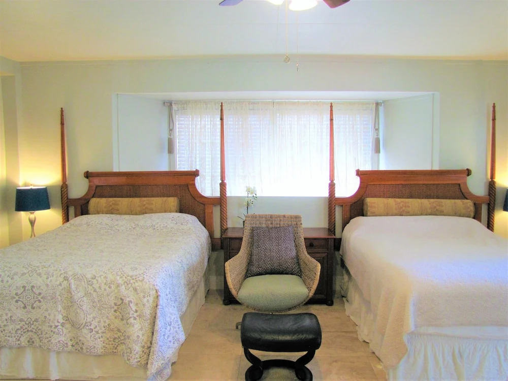Waikiki Garden Villa