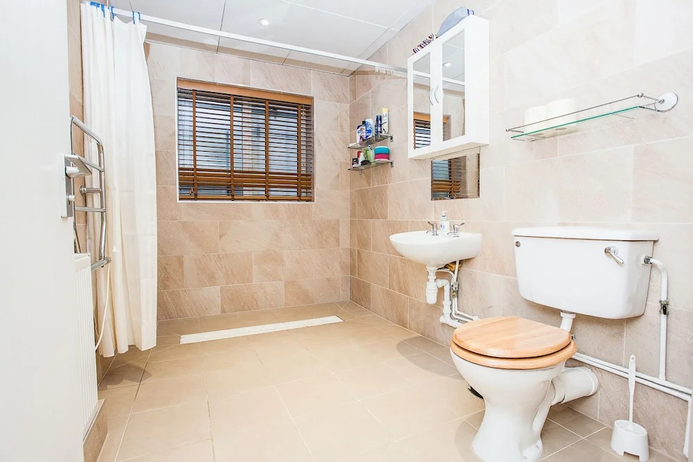 Gorgeous Spacious 3 Bed Apartment in Clapham