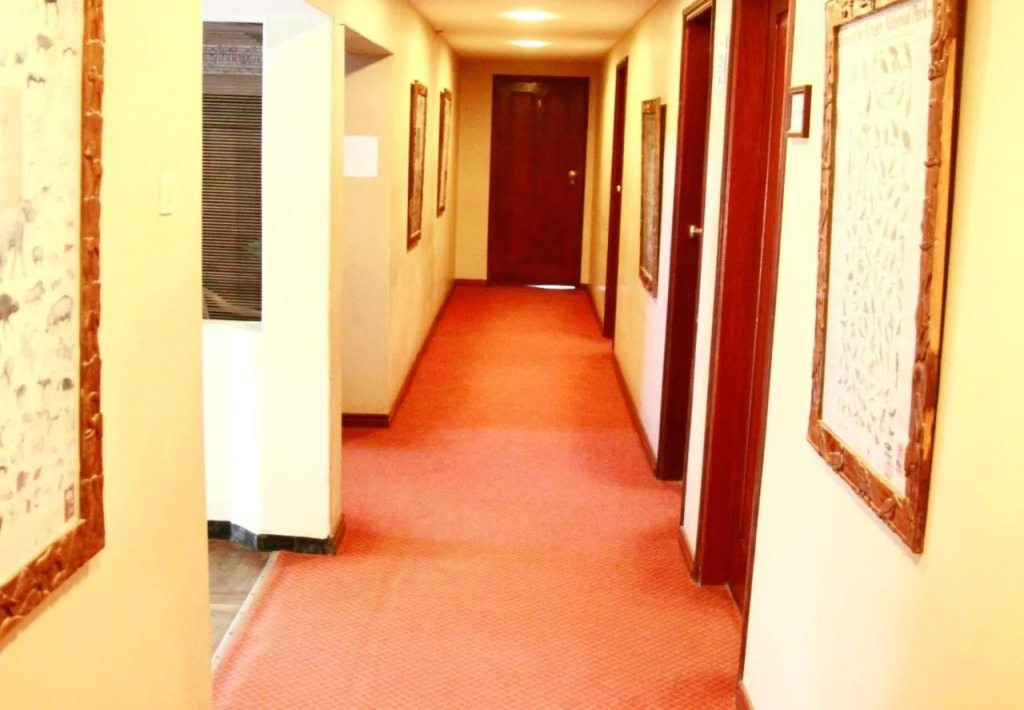 Catembe Gallery Hotel