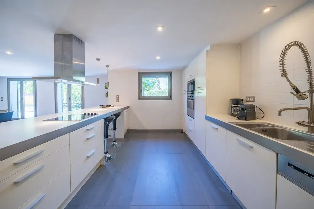 Holiday Home in Lescala Near Platja Cala Montgo