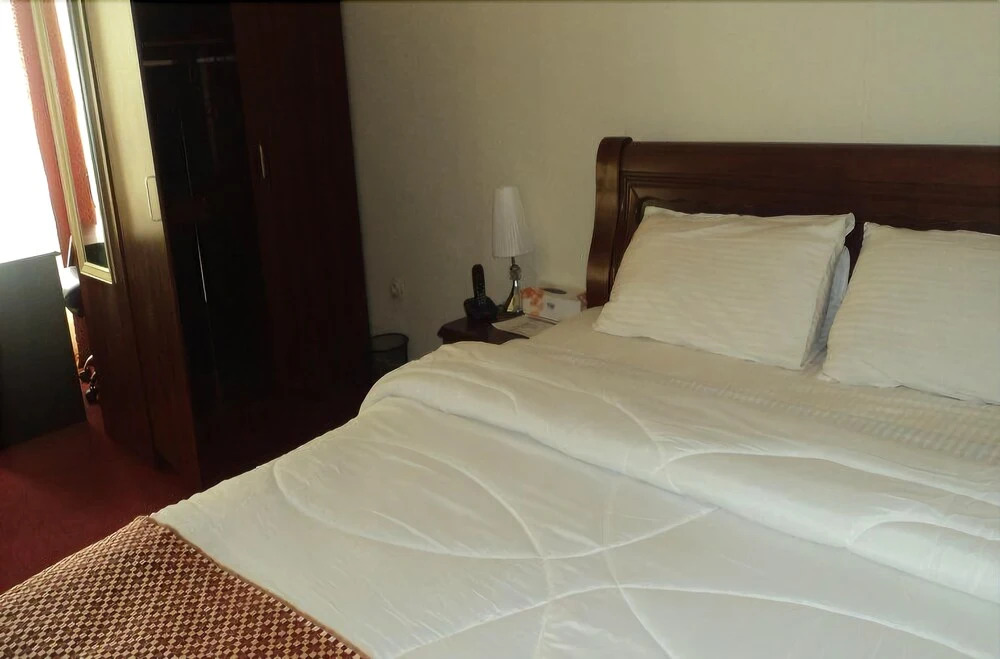Golden Monkey Hotel