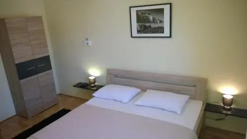 Rooms & Apartments Blue Beach