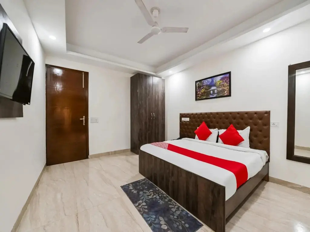 White Rose Wallon Hotel by OYO Rooms