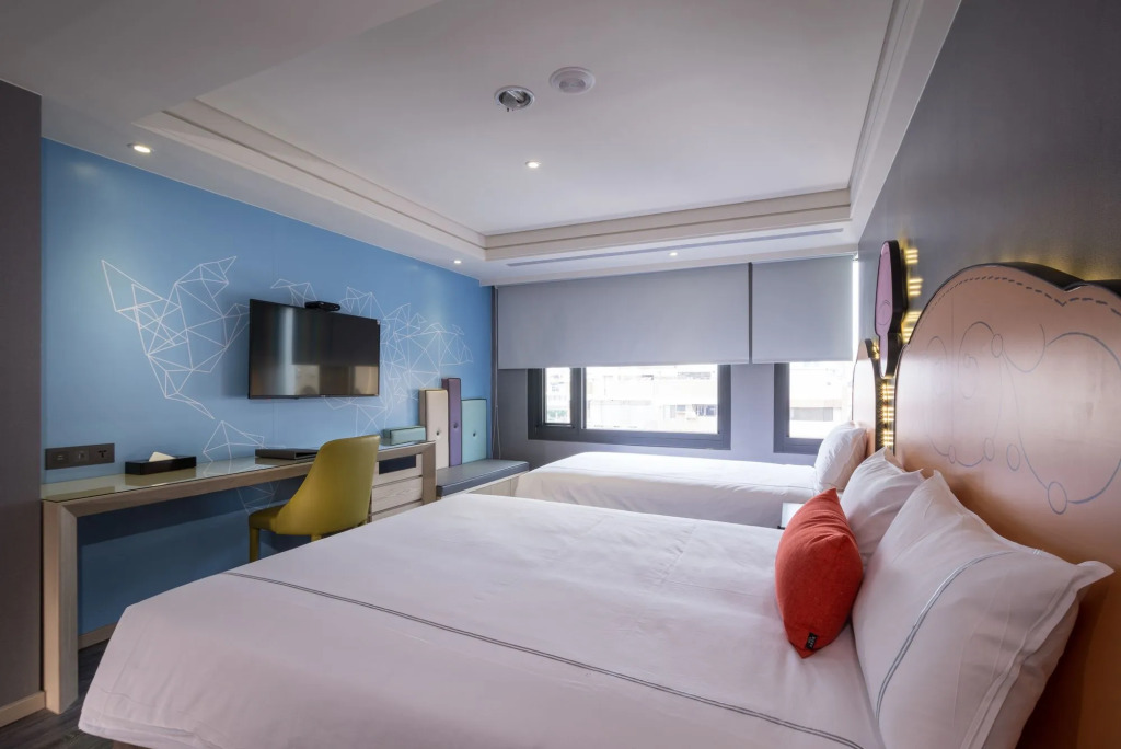 CHECK inn Taichung Wenxin Zhongqing