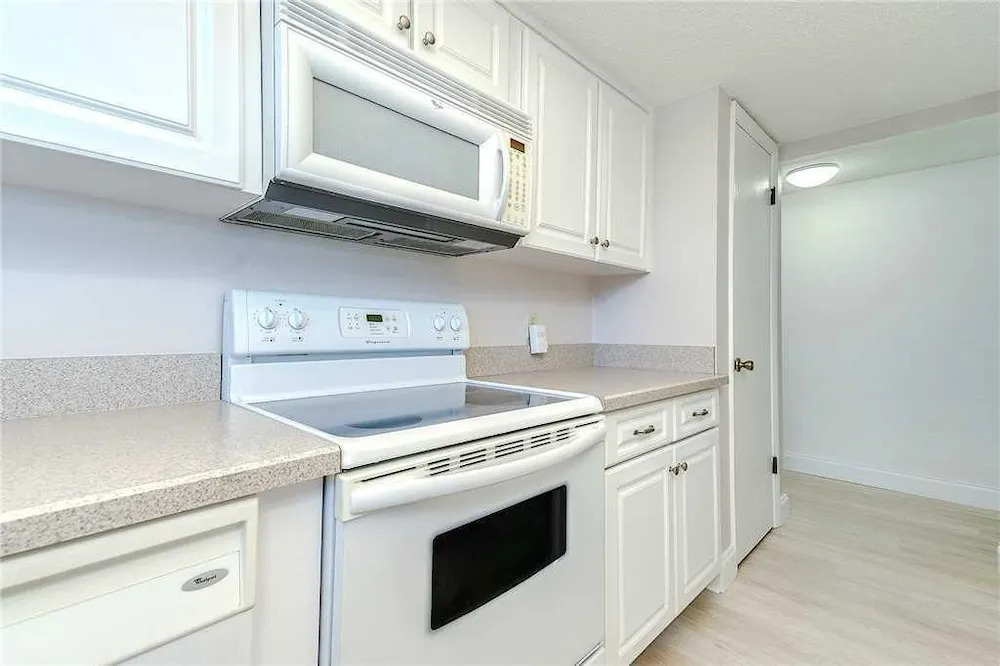 Shores of Madeira 205 - Two Bedroom Condo
