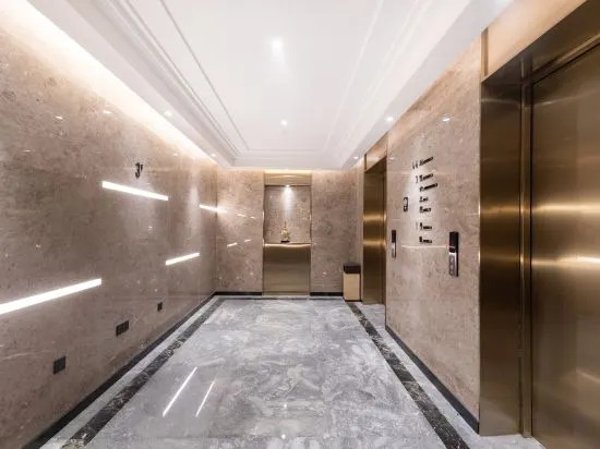 Atour Hotel Zhengzhou High-speed Railway East Station