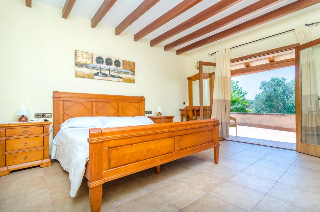 Finca Es Porrassar in Cas Concos des Cavaller