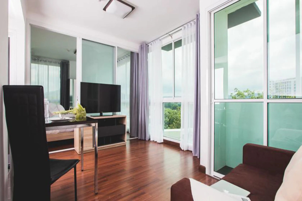 The WIDE Condotel - Phuket