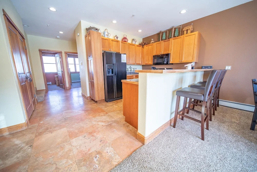 Antlers Gulch 303 by SummitCove Vacation Lodging