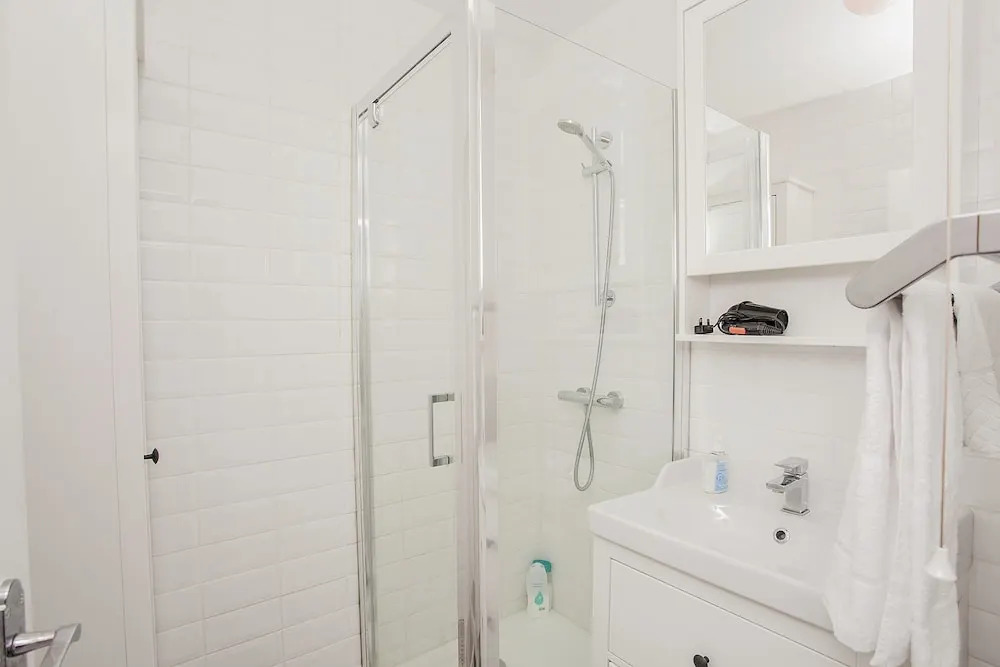 Spacious 3 Bedroom Apartment Close to Euston