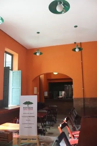 Refugio Hostel