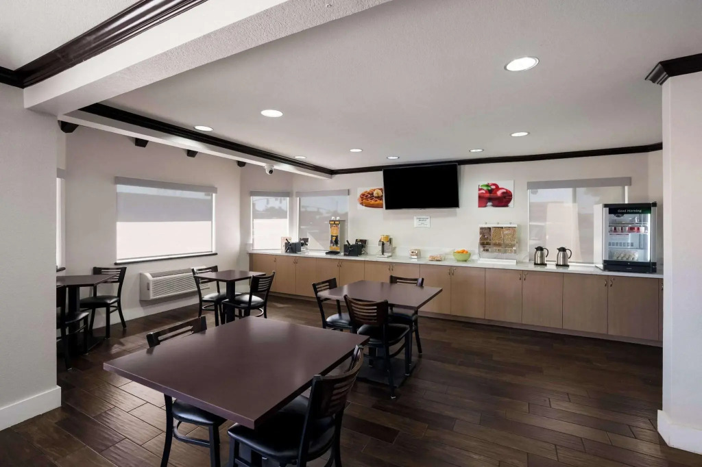 Red Roof Inn Sacramento - Elk Grove