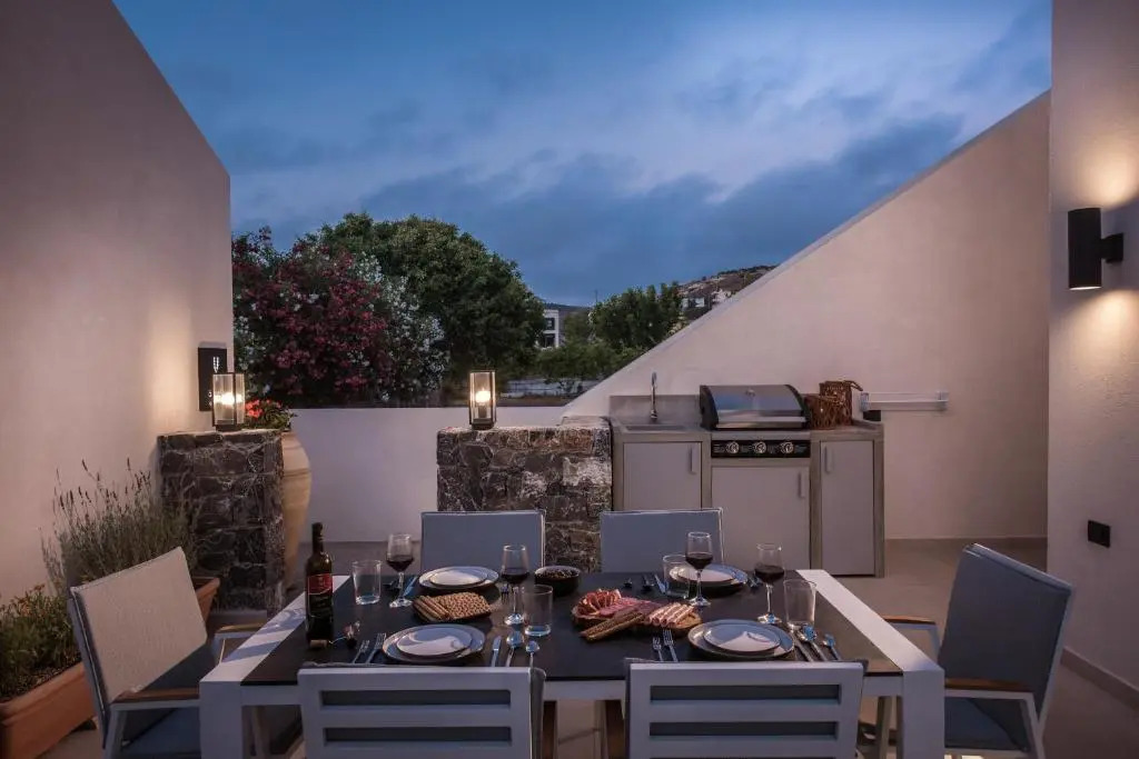 Tarsia Homes & Suites