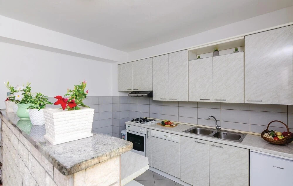 Nice Home in Slano With Wifi and 3 Bedrooms