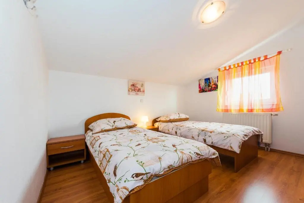Apartment Kata