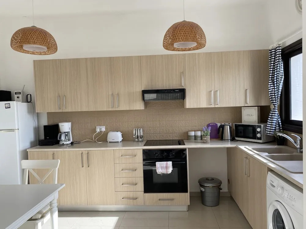 Beautiful and Modern Apartment in Oroklini, Cyprus
