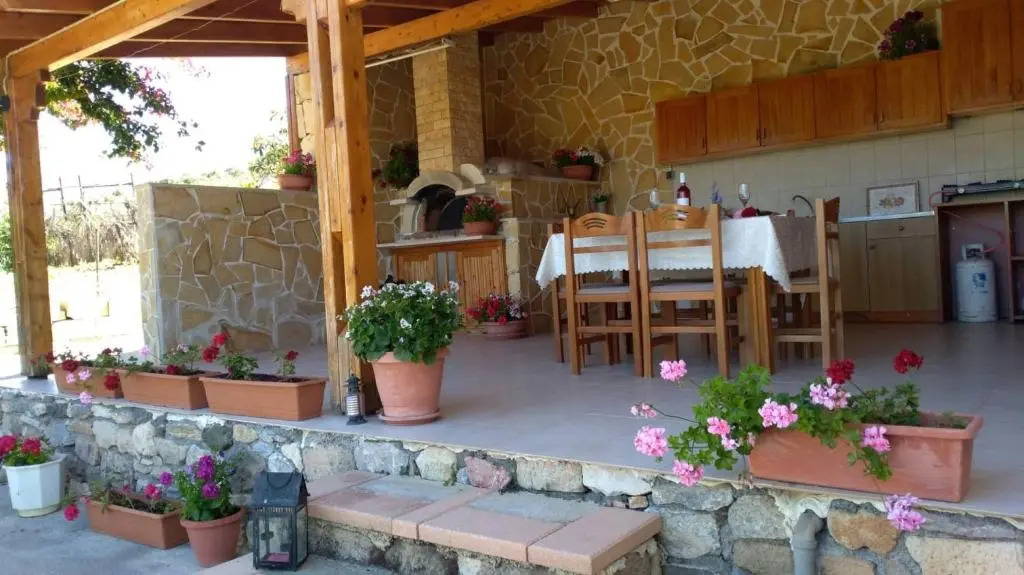 Anna's Family House