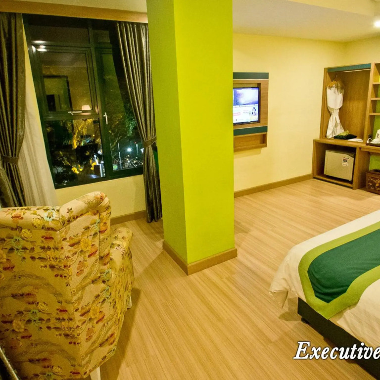 Green Batara Hotel