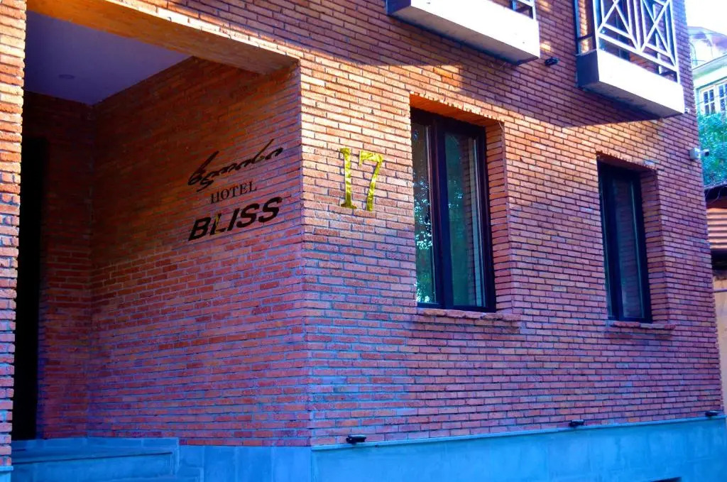 Bliss Hotel