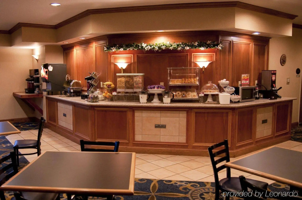 Comfort Suites Benton Harbor - St Joseph