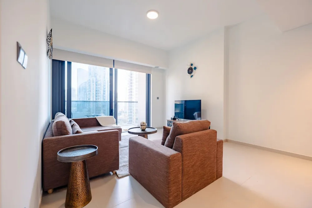 SuperHost - Downtown Gem: 1BR Apartment at Act One l Act Two