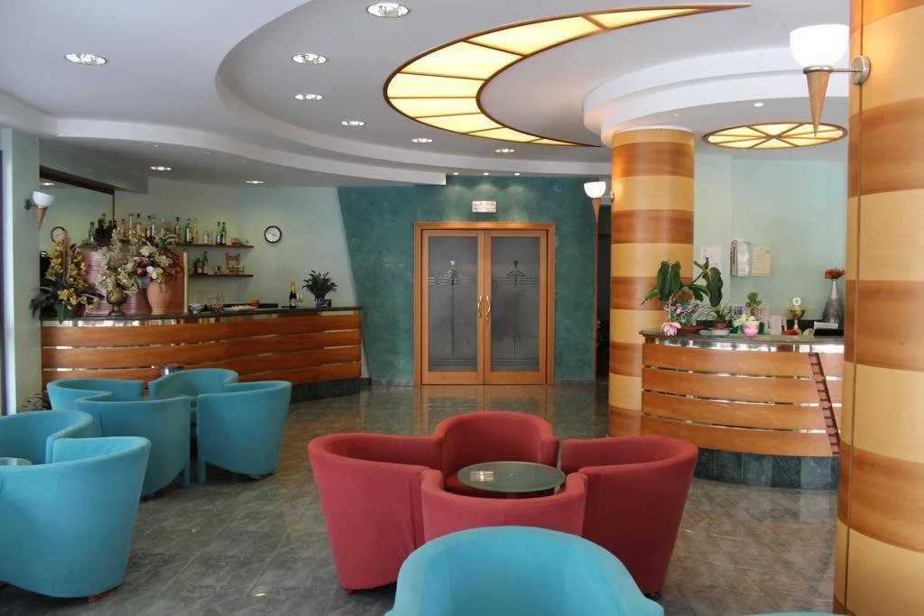 Hotel American