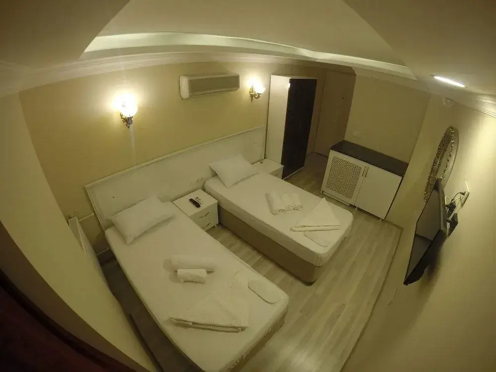 Center Park Hotel
