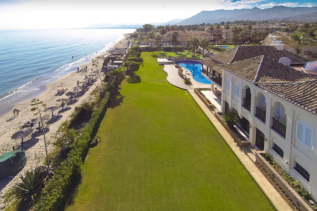 Villa South Beach
