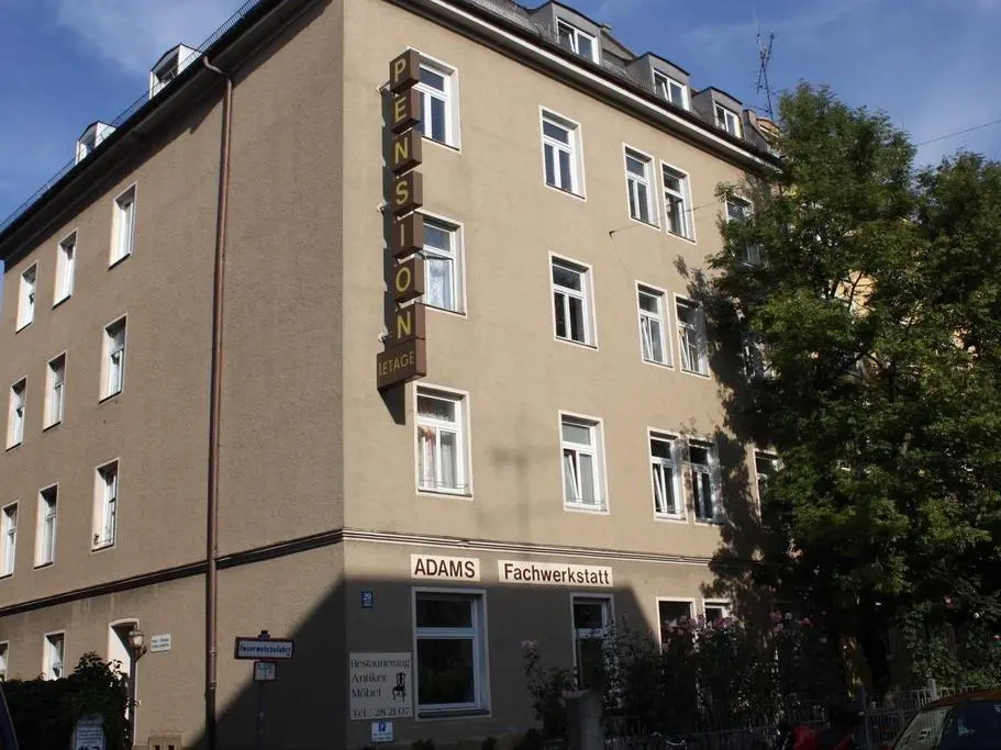Hotel Pension Schmellergarten