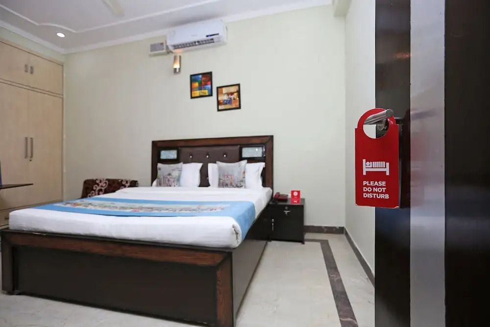 OYO 9274 Homey Stay Suites