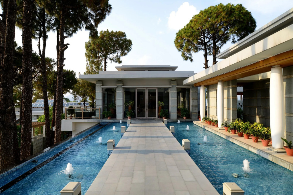 Moksha Himalaya Spa Resort