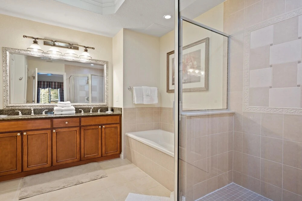 Rvh_266r Whisper Reserve 3 Bedroom Condo