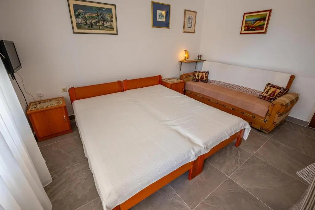 Apartment in Novi Vinodolski 41595