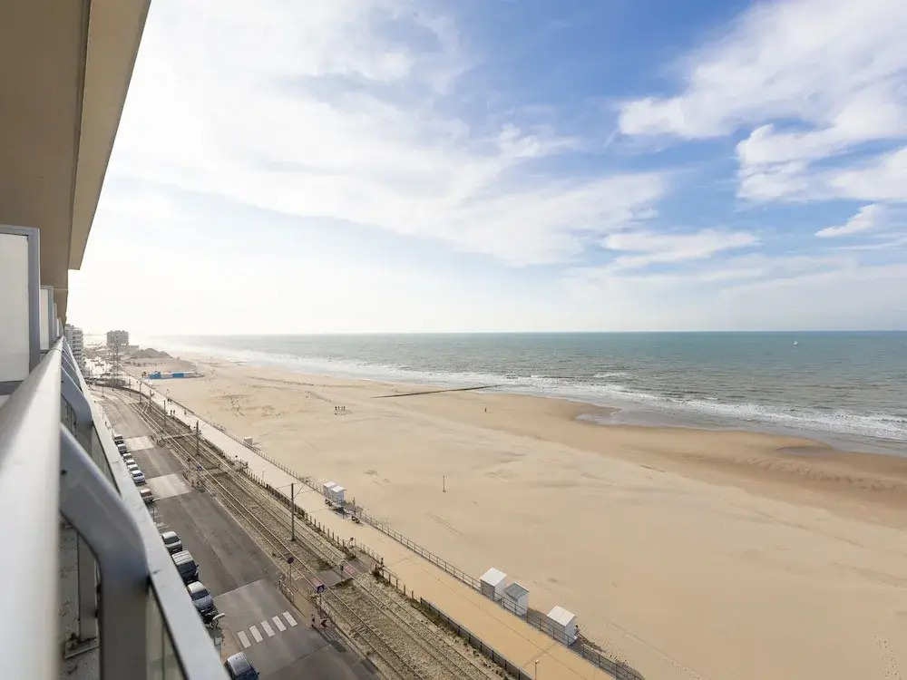 Apartment on the 9th Floor With sea View