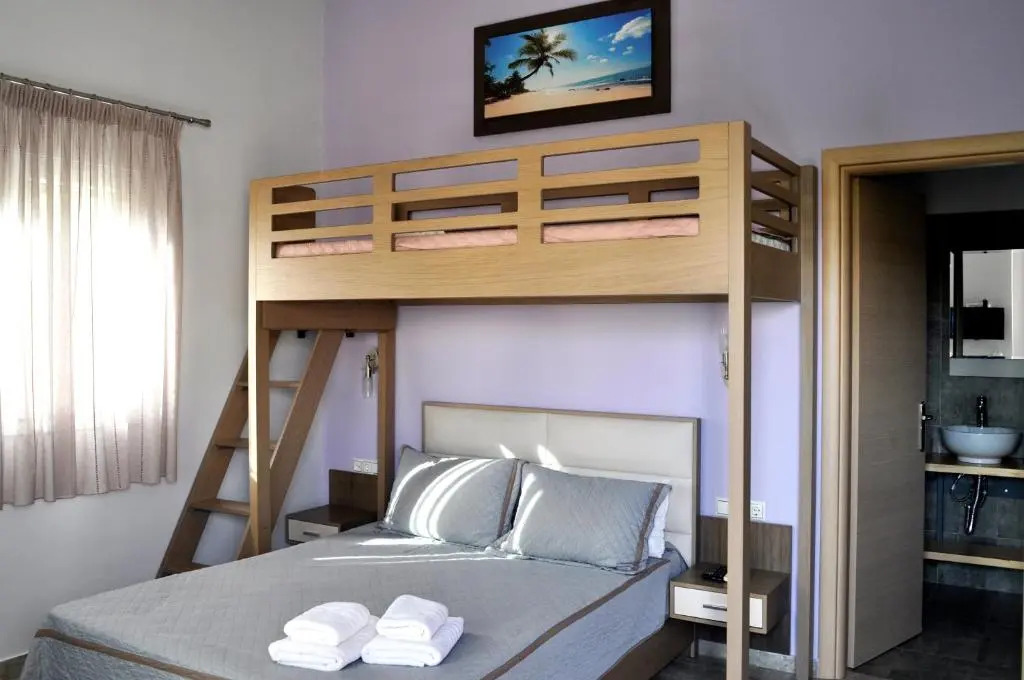 Thalassa Apartments