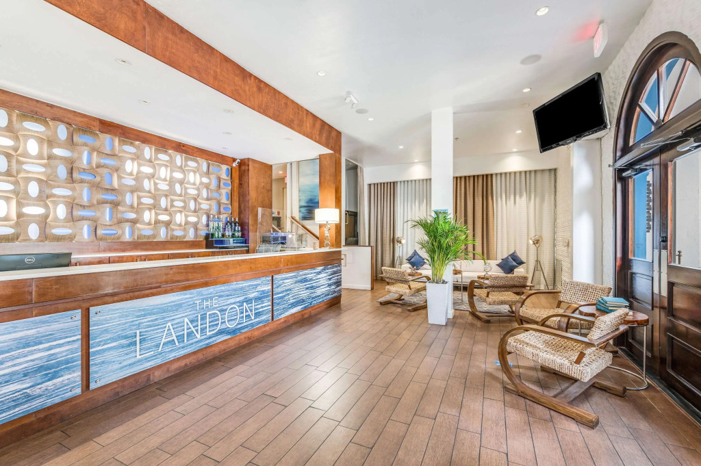 The Landon Bay Harbor-Miami Beach