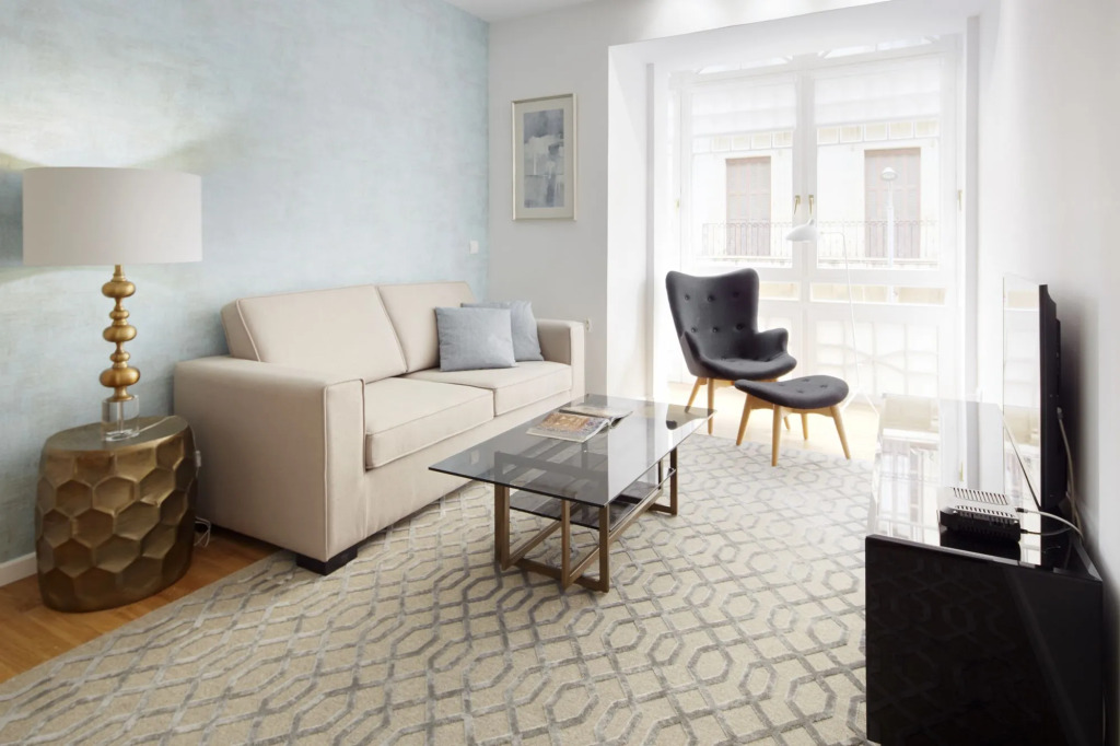 Prim Suite Apartment by FeelFree Rentals