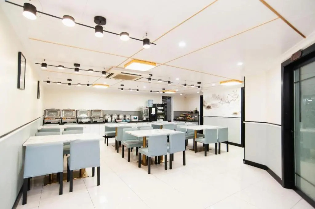 Greentree Inn Shanghai Anting Motor City Express Hotel