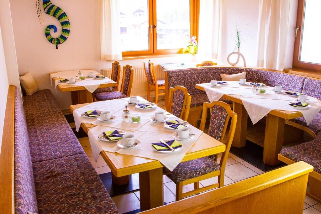 Collina Hotel Garni