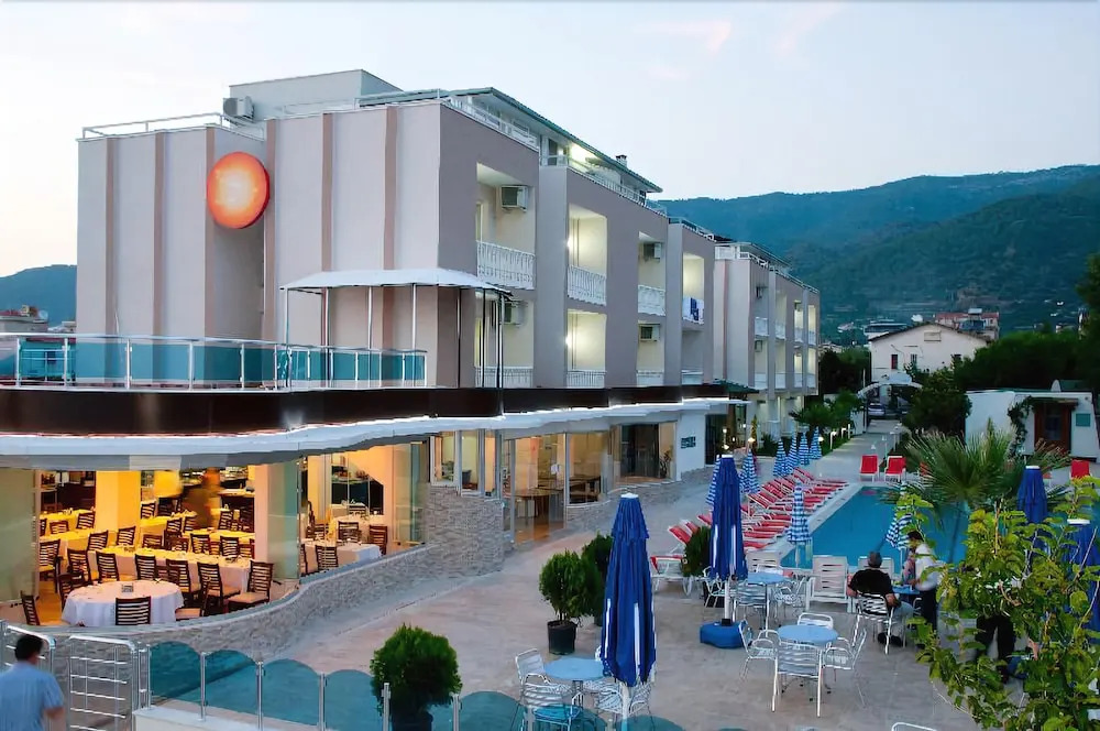 Dogan Beach Resort & Spa Hotel