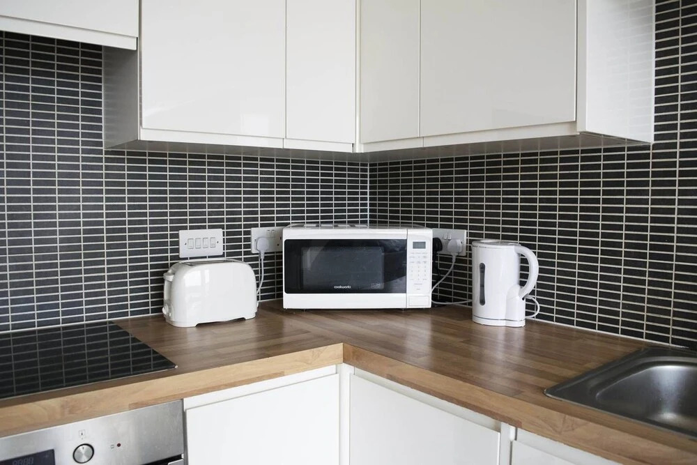 Modern 3BR Home 10 min to Canary Wharf, 6 Guests