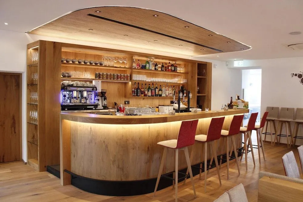 Hotel Ristorante-Pizzeria Al Cervo