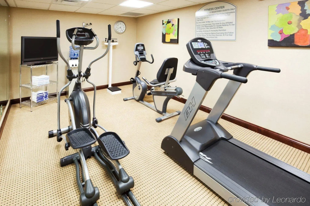 Holiday Inn Express Hotel & Suites Cincinnati Southeast Newport by IHG